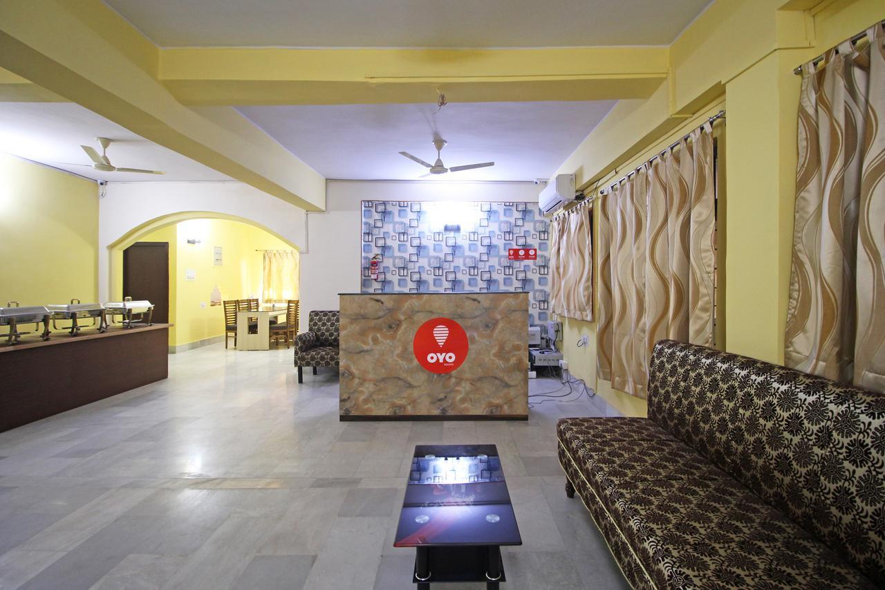 Oyo 9081 Pallavi International Hotel Patna  Exterior foto
